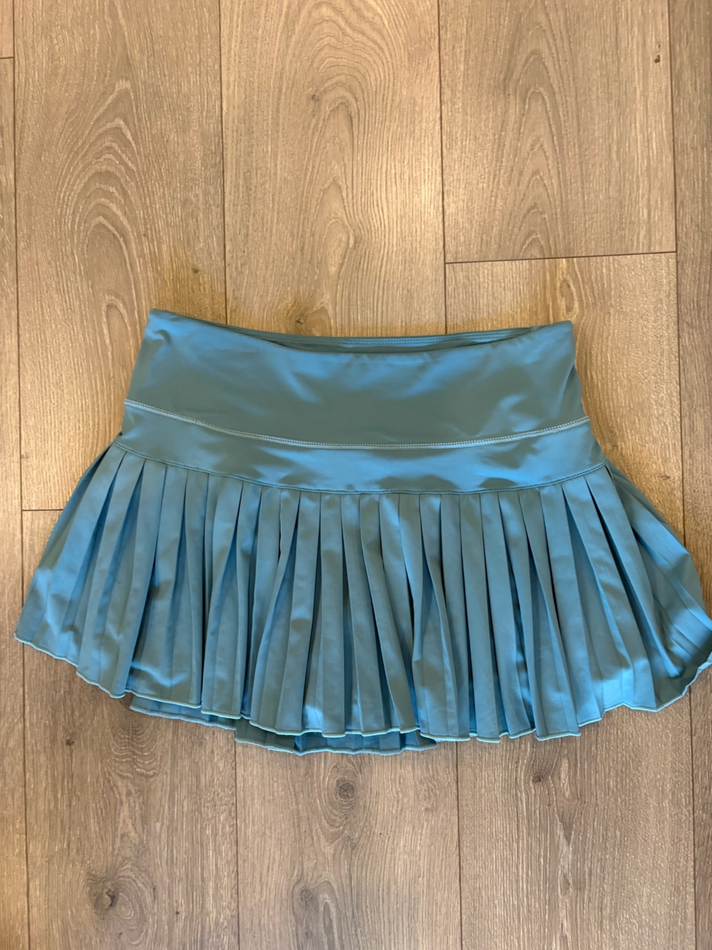 Goldhinge Pleated Athletic Mini Skirt with Shorts Blue Size M/L - Picture 3 of 4